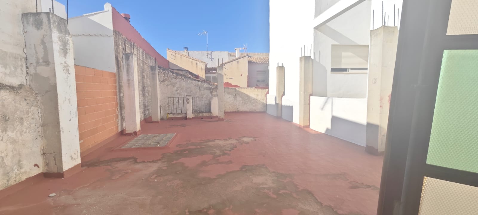 CASA DE PUEBLO para RECONSTRUIR hasta 414,25m2 "AL LADO C/ LORETO"