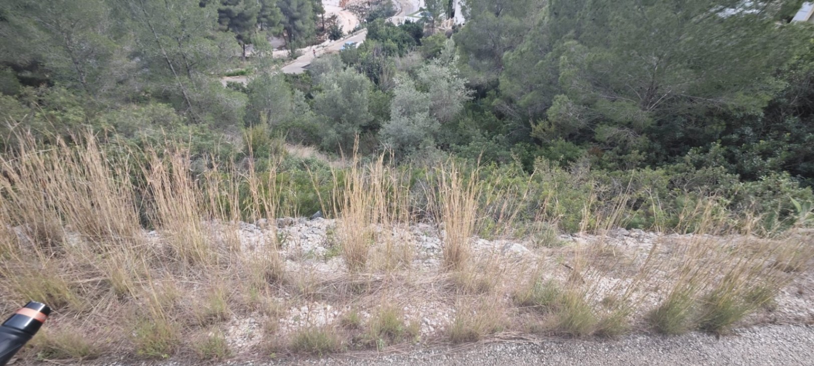PARCELA URBANIZABLE DE 1.061m2 EN MONTESOLANA 