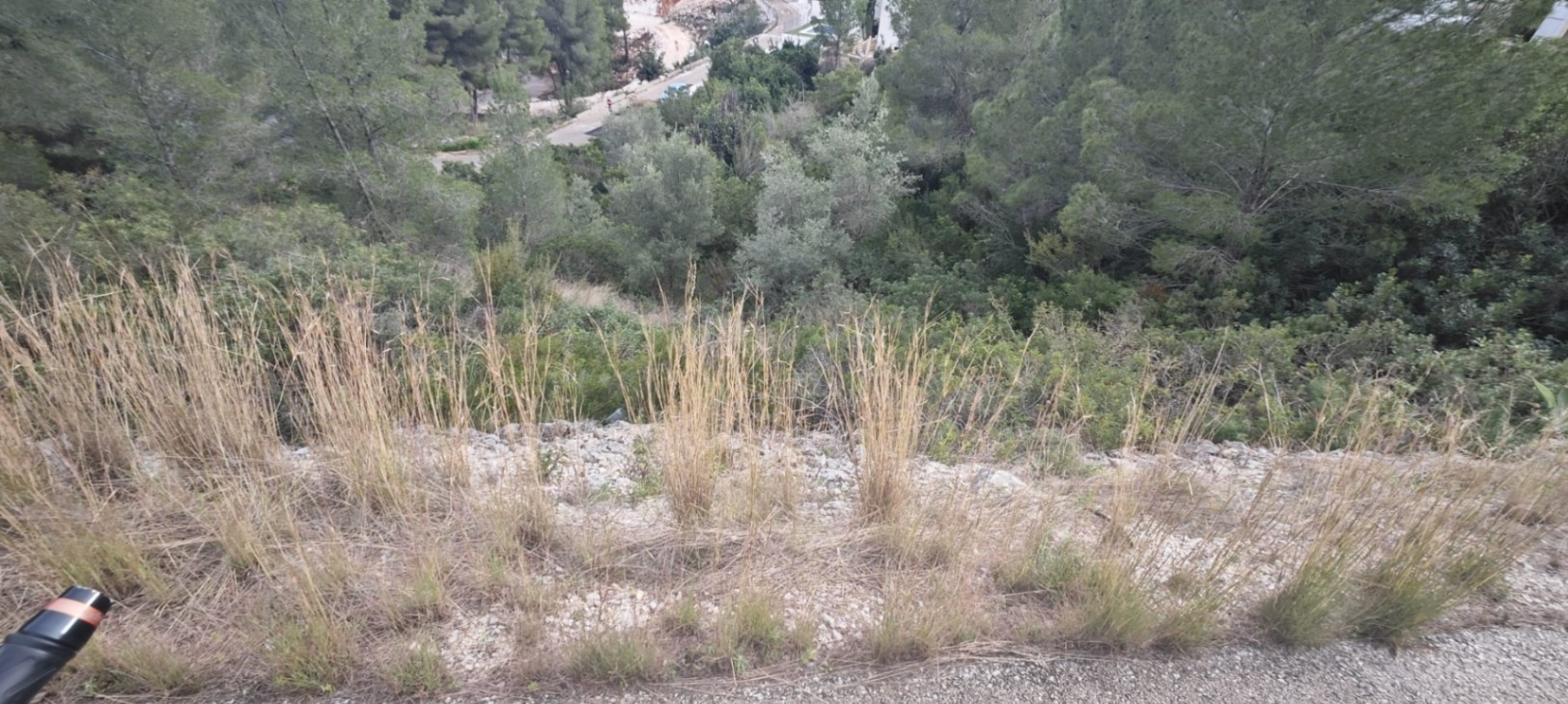 PARCELA URBANIZABLE DE 1.061m2 EN MONTESOLANA 