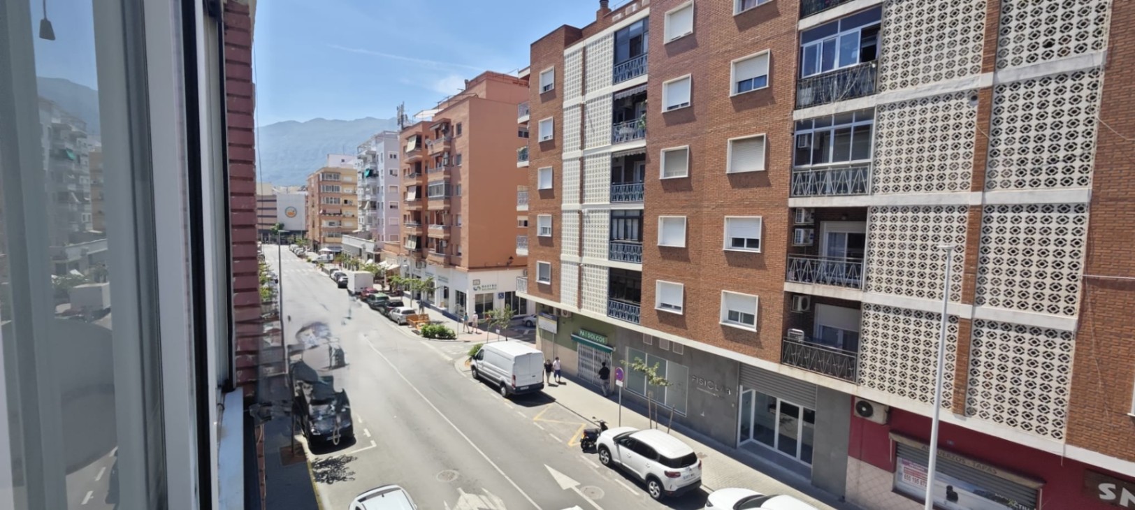 PISO CENTRICO DE 4 DORMITORIOS
