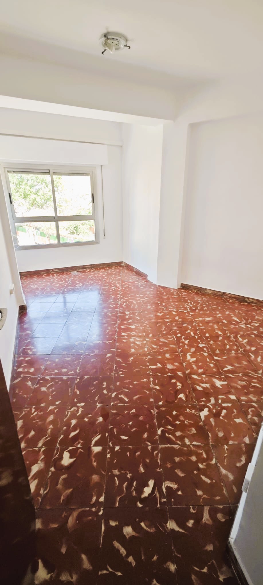 PISO CENTRICO DE 4 DORMITORIOS