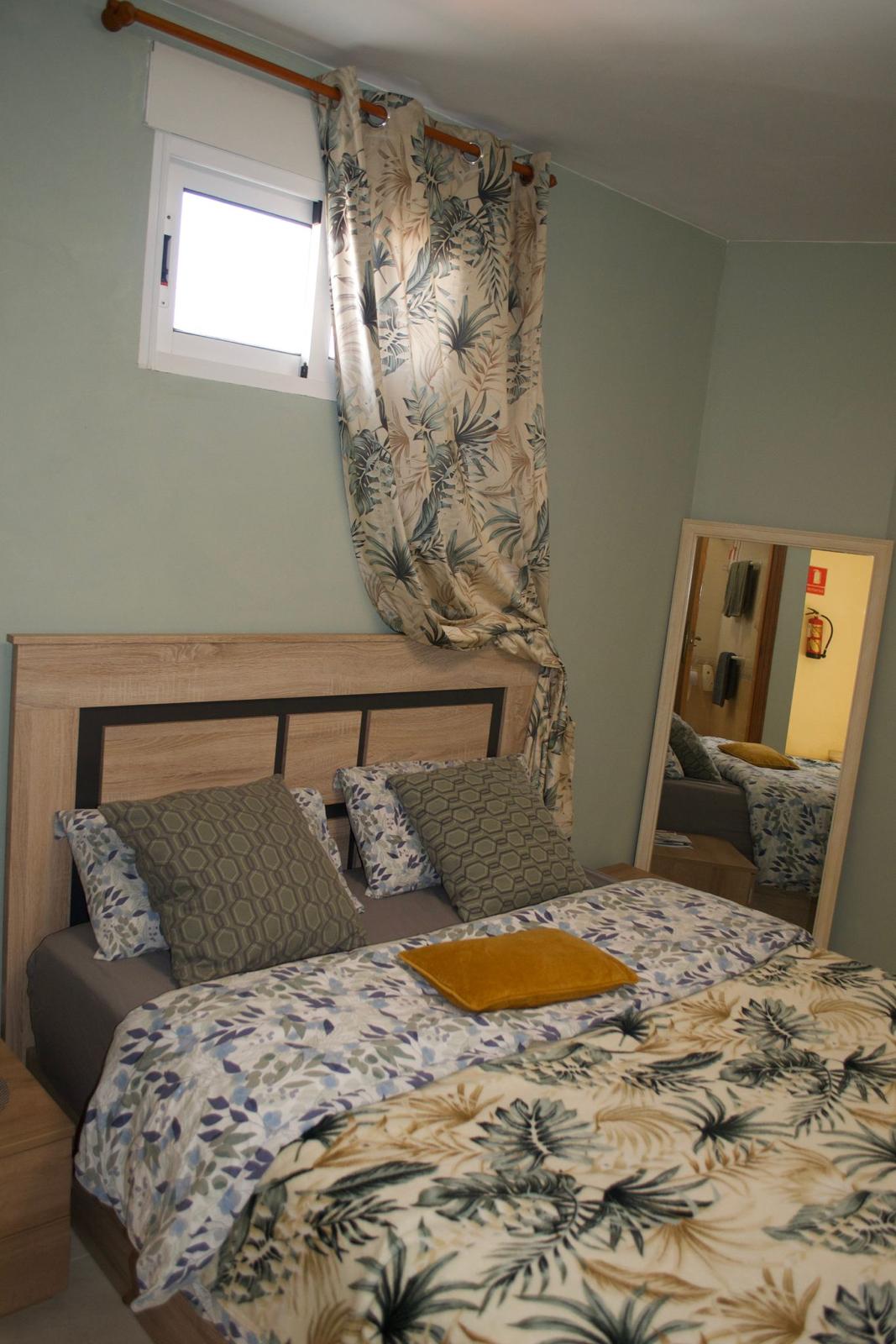 STUDIO APARTMENT 50 meters from AVD. MIGUEL HERNANDEZ - DENIA