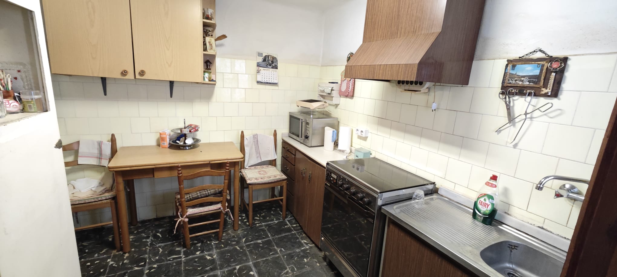 MAISON DE VILLE EN DUPLEX AVEC COUR PAYSAGÉE