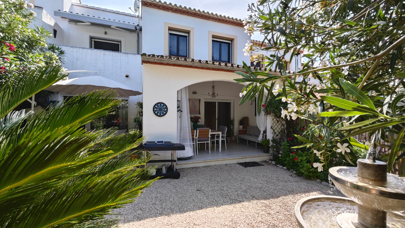 BEAUTIFUL TOWNHOUSE IN PEDREGUER